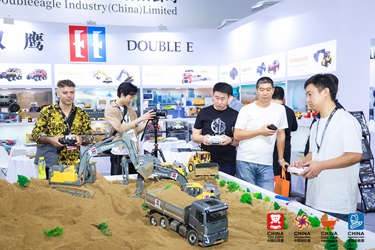 5上海玩具展 DIY玩具展J9真人游戏第一品牌202(图2) 5上海玩具展 DIY玩具展J9真人游戏第一品牌202(图2)